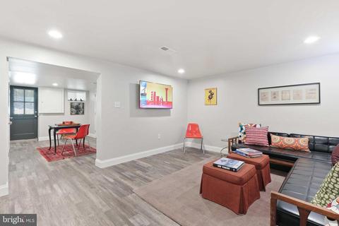 518 Random Rd, Baltimore, MD 21229 photo 35