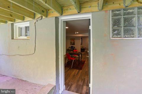 518 Random Rd, Baltimore, MD 21229 photo 47