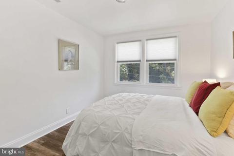 518 Random Rd, Baltimore, MD 21229 photo 24