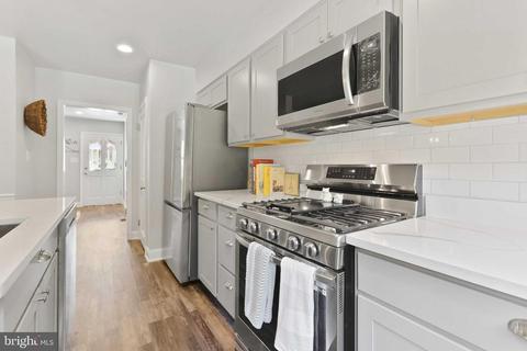 518 Random Rd, Baltimore, MD 21229 photo 17