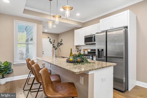 524 E 35th St, Baltimore, MD 21218 photo 12