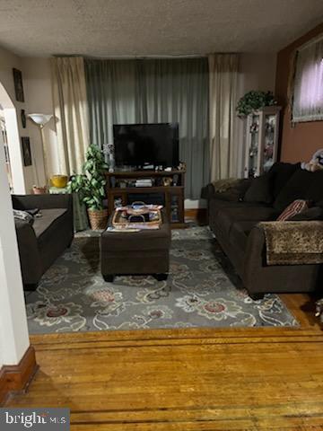 620 Tunbridge Rd, Baltimore, MD 21212 photo 4