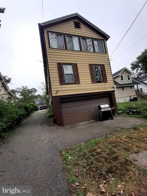 627 Tunbridge Rd, Baltimore, MD 21212 photo 2