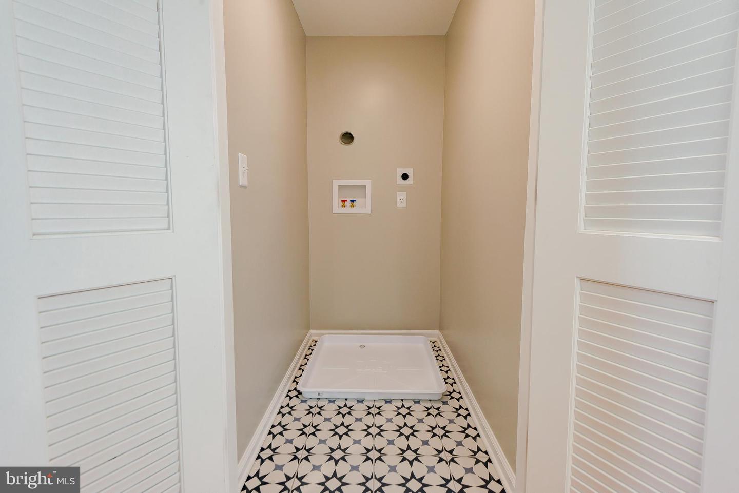 1723 E Biddle St, Baltimore, MD 21213 photo 28