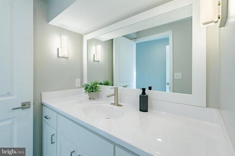 1723 E Biddle St, Baltimore, MD 21213 photo 40