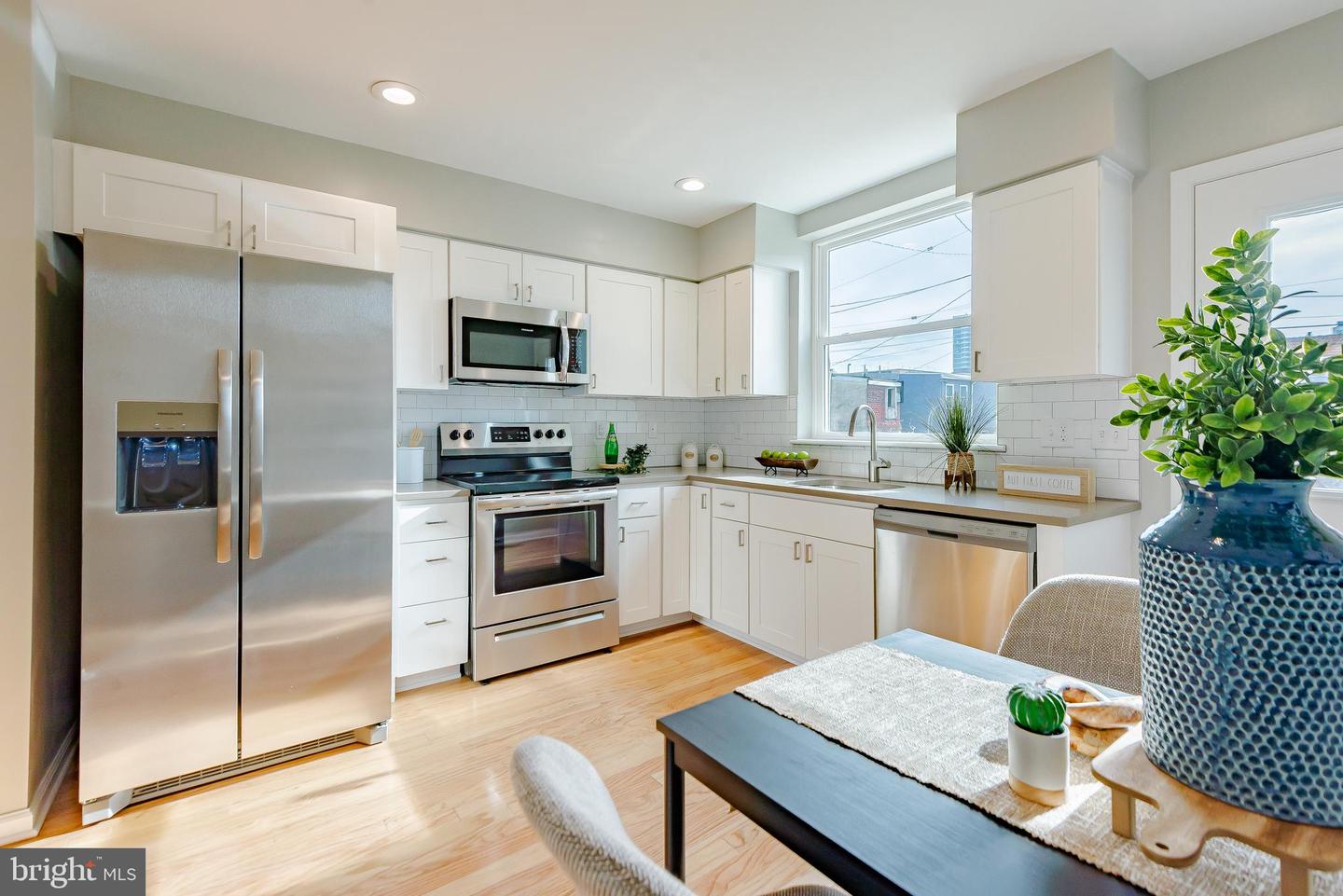 1723 E Biddle St, Baltimore, MD 21213 photo 9