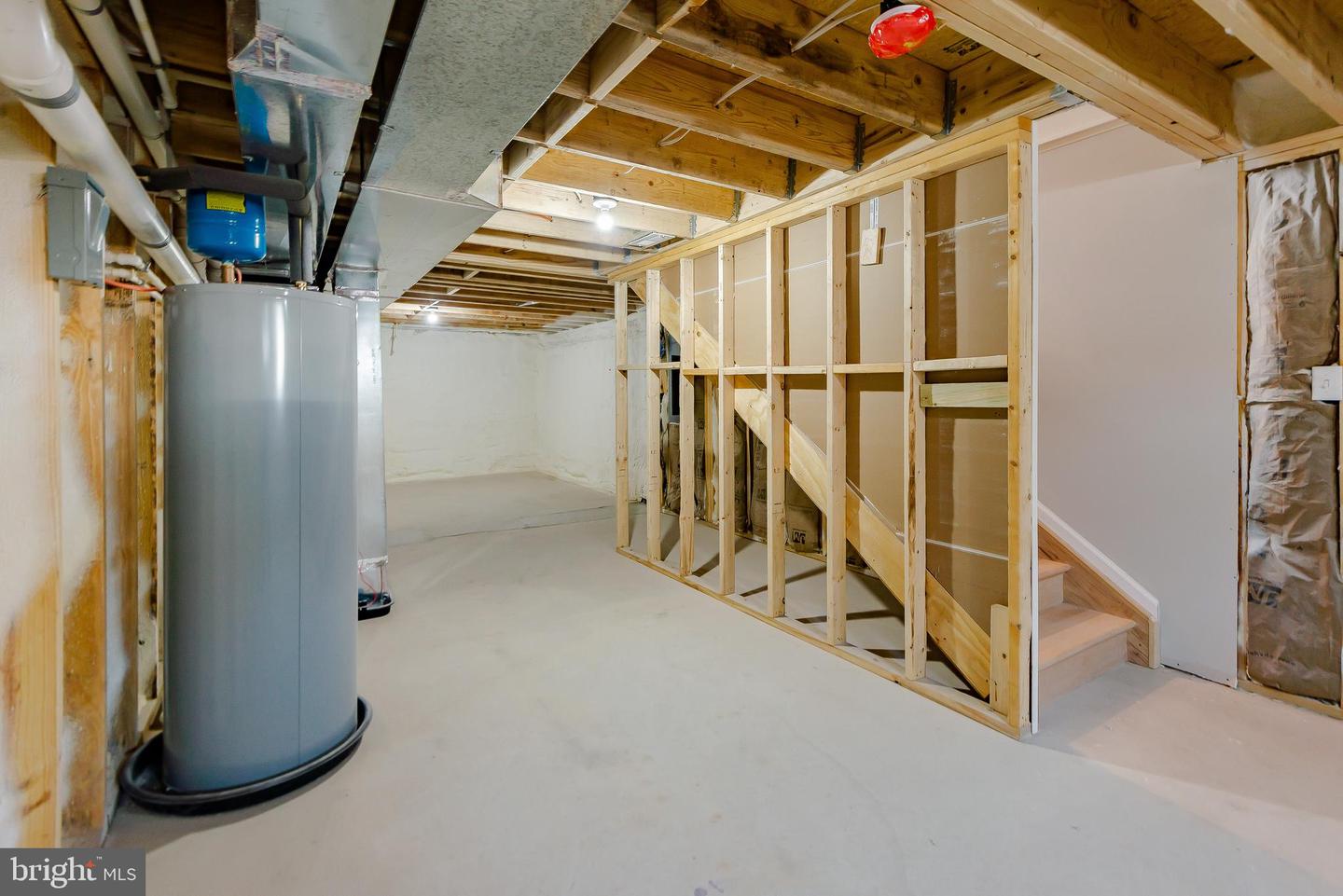 1723 E Biddle St, Baltimore, MD 21213 photo 48