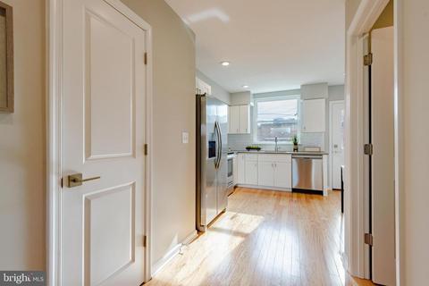 1723 E Biddle St, Baltimore, MD 21213 photo 7