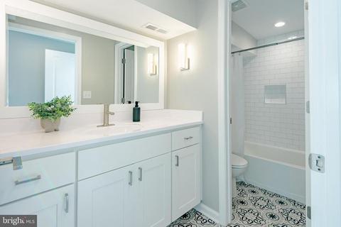 1723 E Biddle St, Baltimore, MD 21213 photo 38