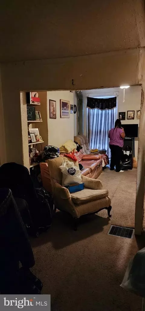 1608 E Chase St, Baltimore, MD 21213 photo 9