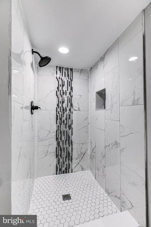 5011 Catalpha Rd, Baltimore, MD 21214 photo 40
