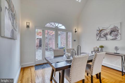 811 S Sharp St, Baltimore, MD 21230 photo 18