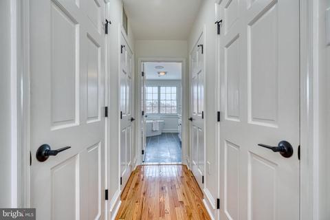 811 S Sharp St, Baltimore, MD 21230 photo 49