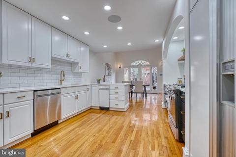811 S Sharp St, Baltimore, MD 21230 photo 9