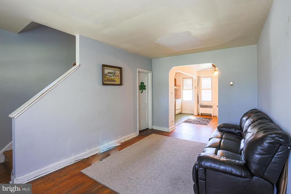 3543 Wilkens Ave, Baltimore, MD 21229 photo 2