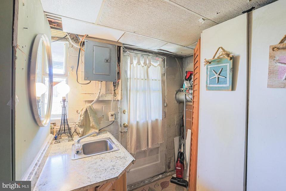  3543 Wilkens Ave, Baltimore, MD 21229 photo 27