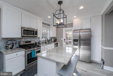 1103 Argonne Dr, Baltimore, MD 21218 photo 5