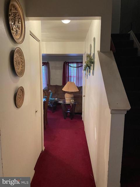 825 Showell Ct, Baltimore, MD 21202 photo 3