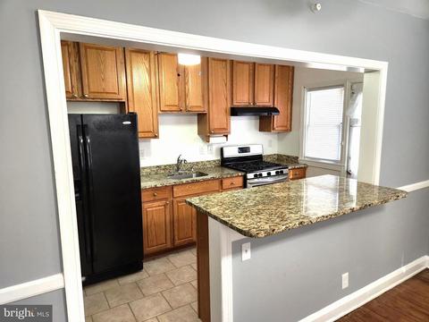 415 Random Rd, Baltimore, MD 21229 photo 10