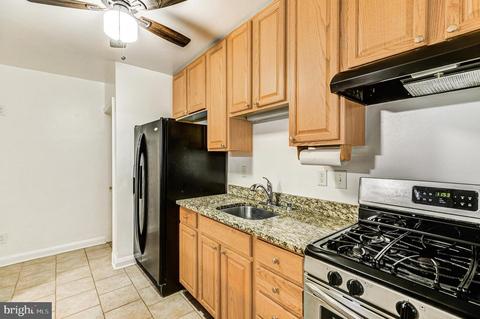 415 Random Rd, Baltimore, MD 21229 photo 14