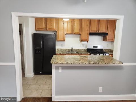 415 Random Rd, Baltimore, MD 21229 photo 11