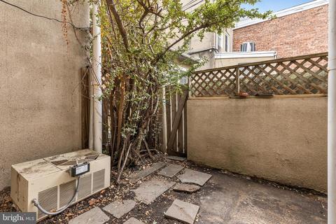 17 E Henrietta St, Baltimore, MD 21230 photo 11