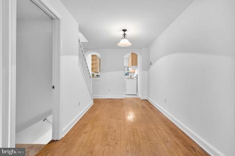 17 E Henrietta St, Baltimore, MD 21230 photo 7