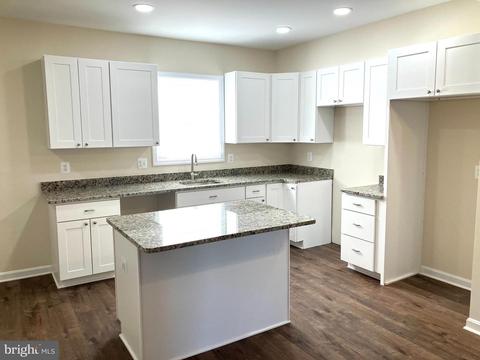 2929 Oakley Ave, Baltimore, MD 21215 photo 5