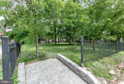 305 E Lanvale St, Baltimore, MD 21202 photo 47