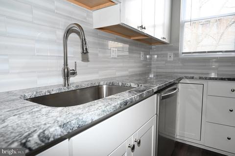 1726 E 29th St, Baltimore, MD 21218 photo 8