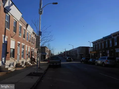 3019 E Monument St, Baltimore, MD 21205 photo 3