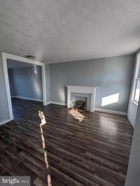 Living - 2012 Presstman St, Baltimore, MD 21217 photo 1 of 2