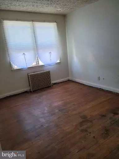 904 Wicklow Rd, Baltimore, MD 21229 photo 10