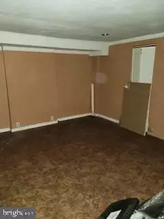 904 Wicklow Rd, Baltimore, MD 21229 photo 6