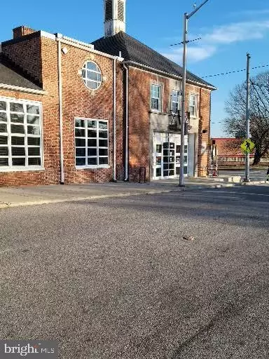 904 Wicklow Rd, Baltimore, MD 21229 photo 17