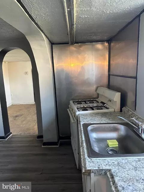 75 N Monastery Ave, Baltimore, MD 21229 photo 35