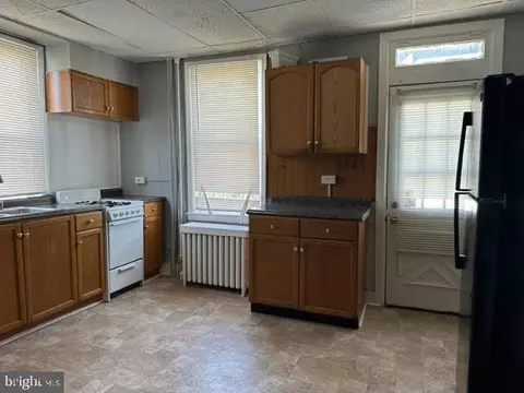75 N Monastery Ave, Baltimore, MD 21229 photo 8