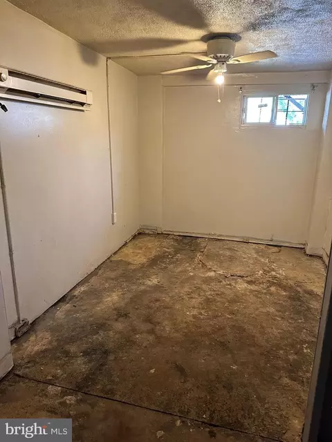 75 N Monastery Ave, Baltimore, MD 21229 photo 32