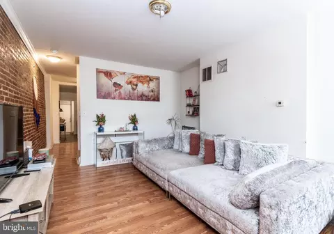 206 S Stricker St, Baltimore, MD 21223