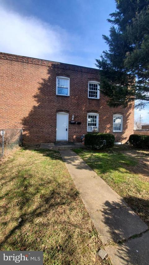 626 Maude Ave, Brooklyn, MD 21225