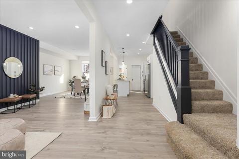1611 E 33rd St, Baltimore, MD 21218 photo 8