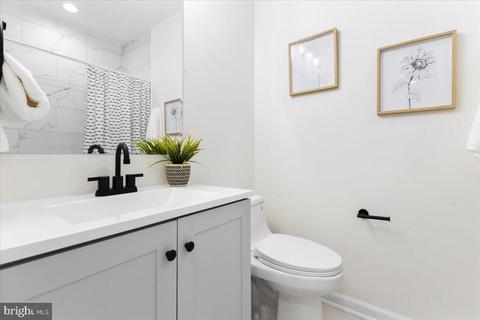 1611 E 33rd St, Baltimore, MD 21218 photo 28