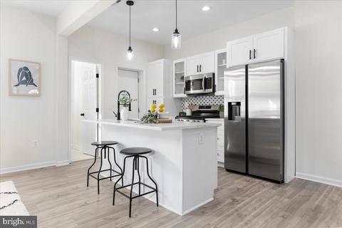 1611 E 33rd St, Baltimore, MD 21218 photo 14