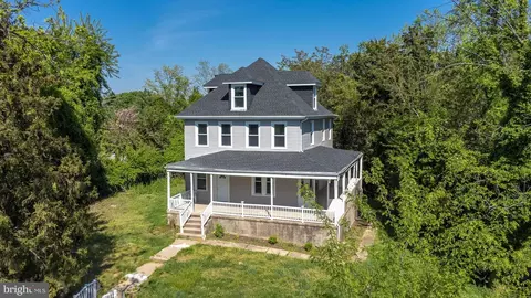 3 Sorrento Ave, Baltimore, MD 21229