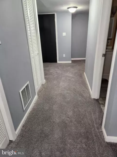 2717 E Chase St, Baltimore, MD 21213 photo 28