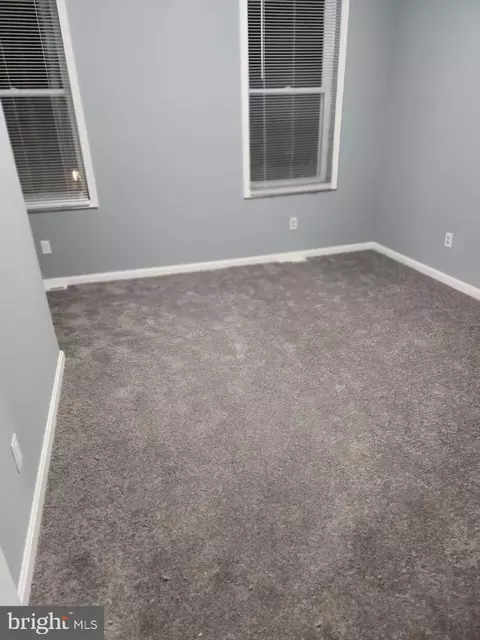 2717 E Chase St, Baltimore, MD 21213 photo 6
