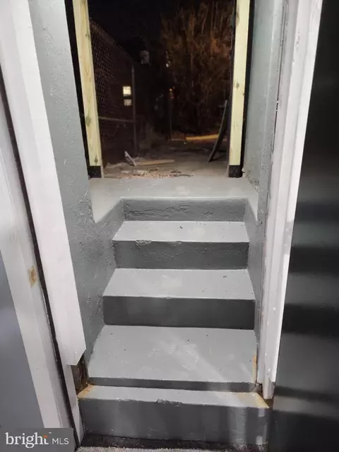 2717 E Chase St, Baltimore, MD 21213 photo 36