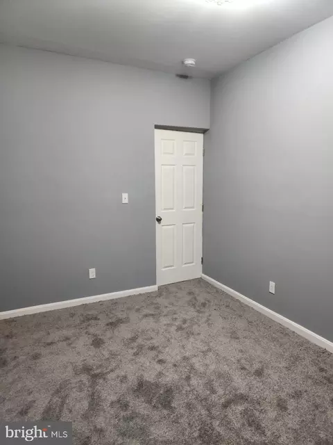 2717 E Chase St, Baltimore, MD 21213 photo 22