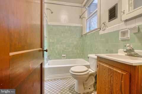 10 S Ann St, Baltimore, MD 21231 photo 10