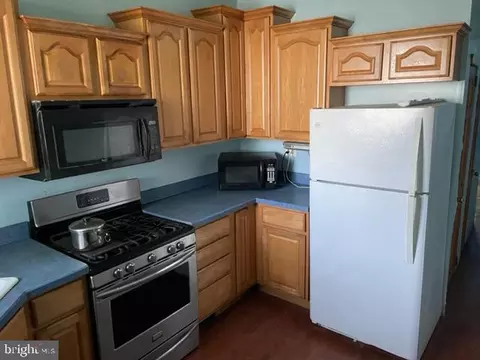 1906 Homewood Ave, Baltimore, MD 21218